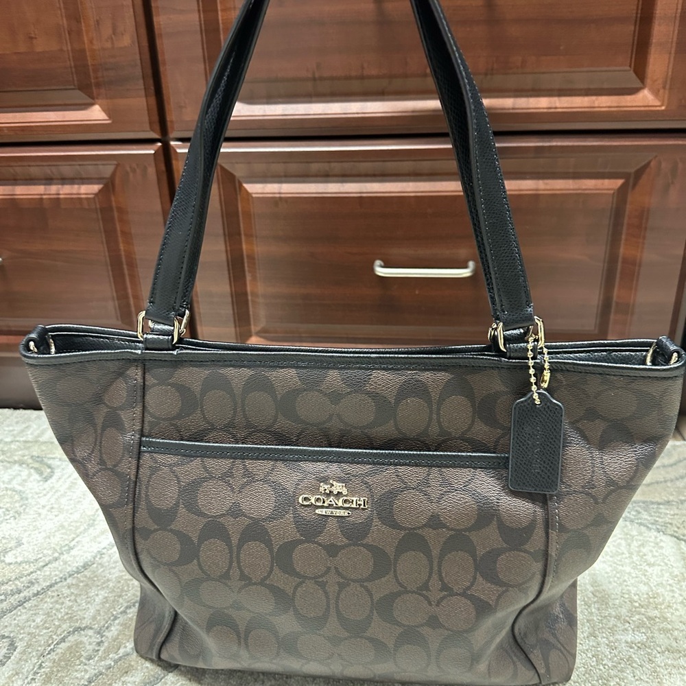 Coach Signature Canvas Black/Brown Tote